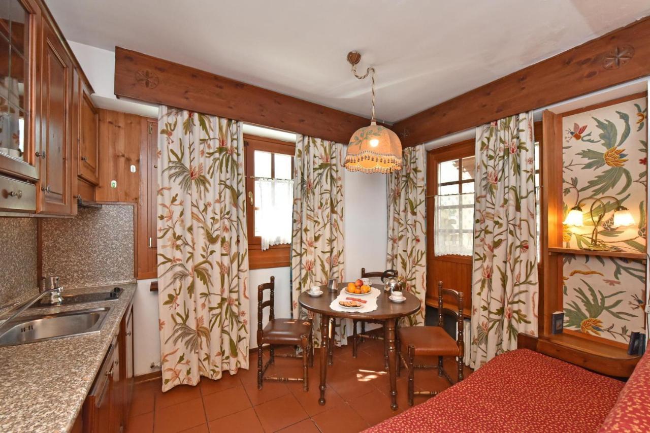 Residence Castelli Breuil-Cervinia Εξωτερικό φωτογραφία