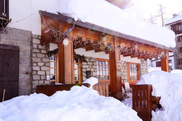 Residence Castelli Breuil-Cervinia Εξωτερικό φωτογραφία
